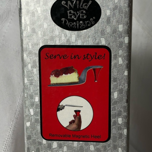 High Heel Cake Server/ Novelty Server - Picture 11 of 14